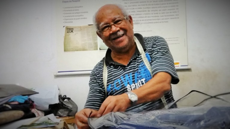 2015-11-06 21.59.08 (2)